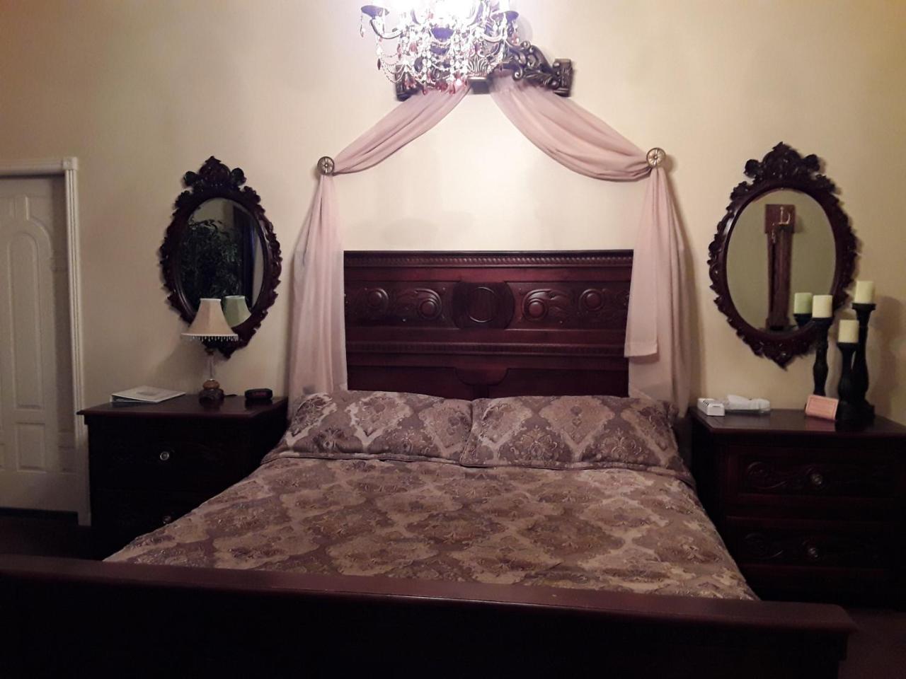 Lions Gate Manor Bed & Breakfast Lava Hot Springs Luaran gambar