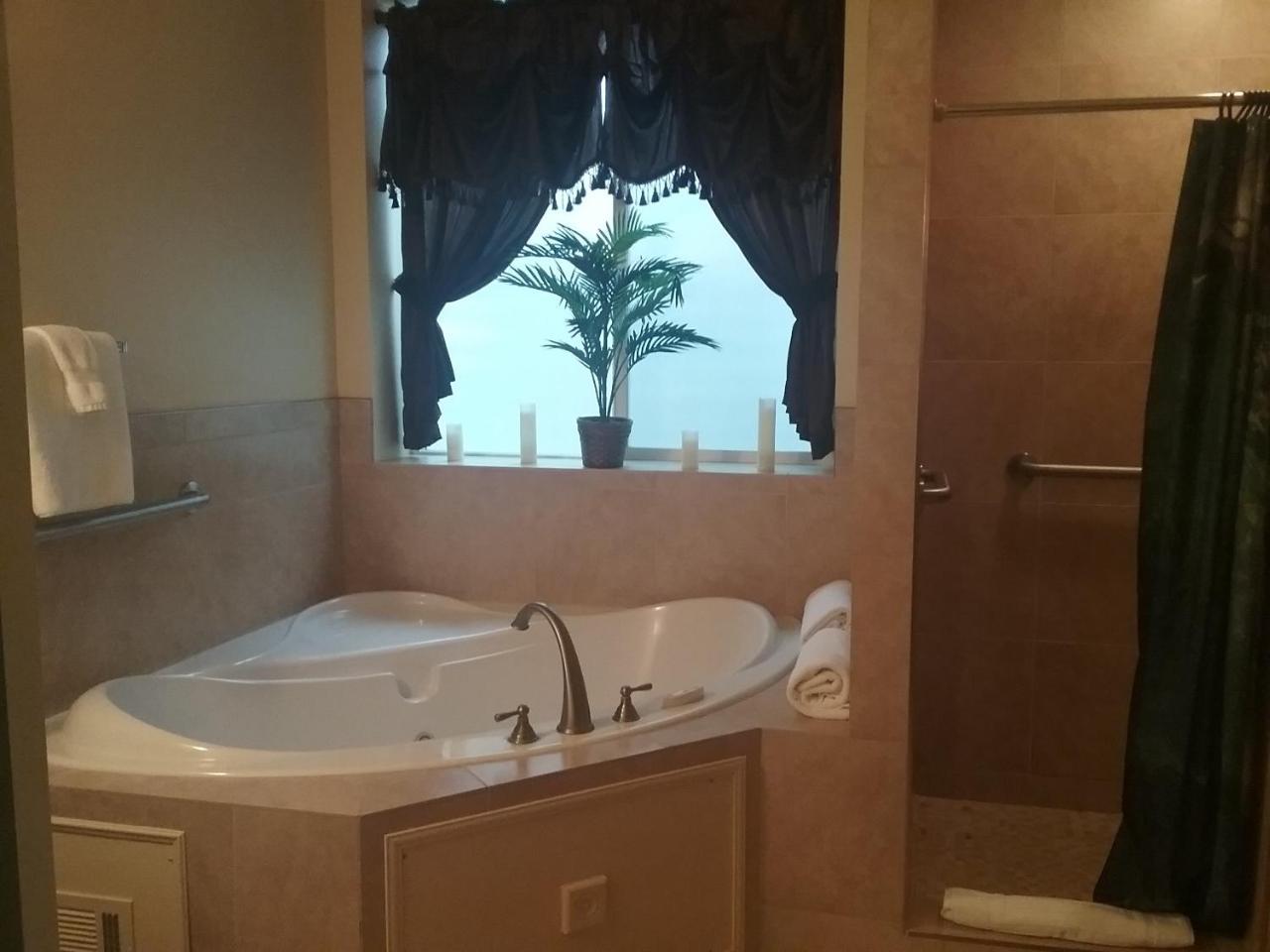Lions Gate Manor Bed & Breakfast Lava Hot Springs Luaran gambar